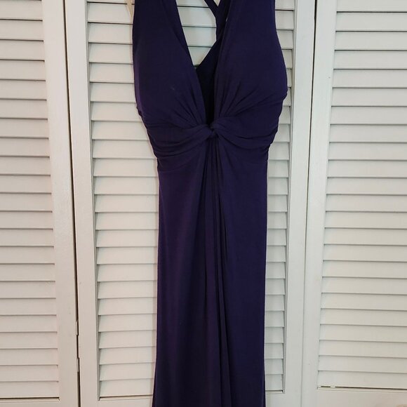 BCBG MAXAZRIA SIZE S HALTER V-NECK FRONT & BACK KNOT SHEATH DRESS - Picture 2 of 3
